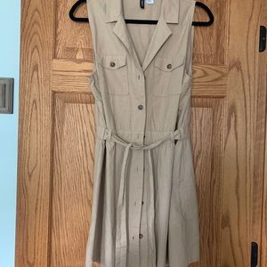 H&M button down dress